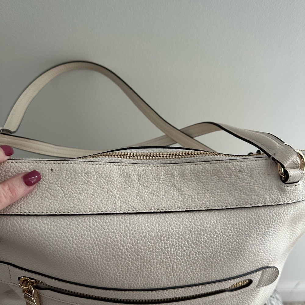 Coach Off-White Leather Shoulder Bag - Picture 4 of 10